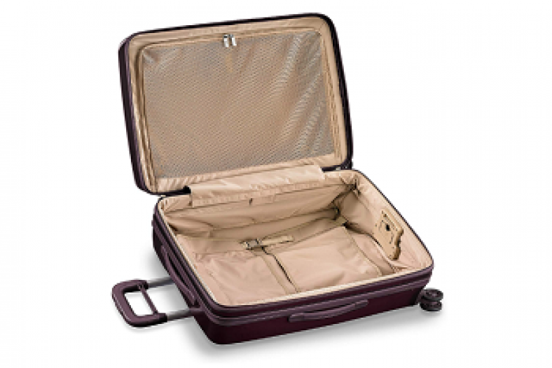 Briggs and Riley Sympatico Large Expandable Spinner Luggage Review