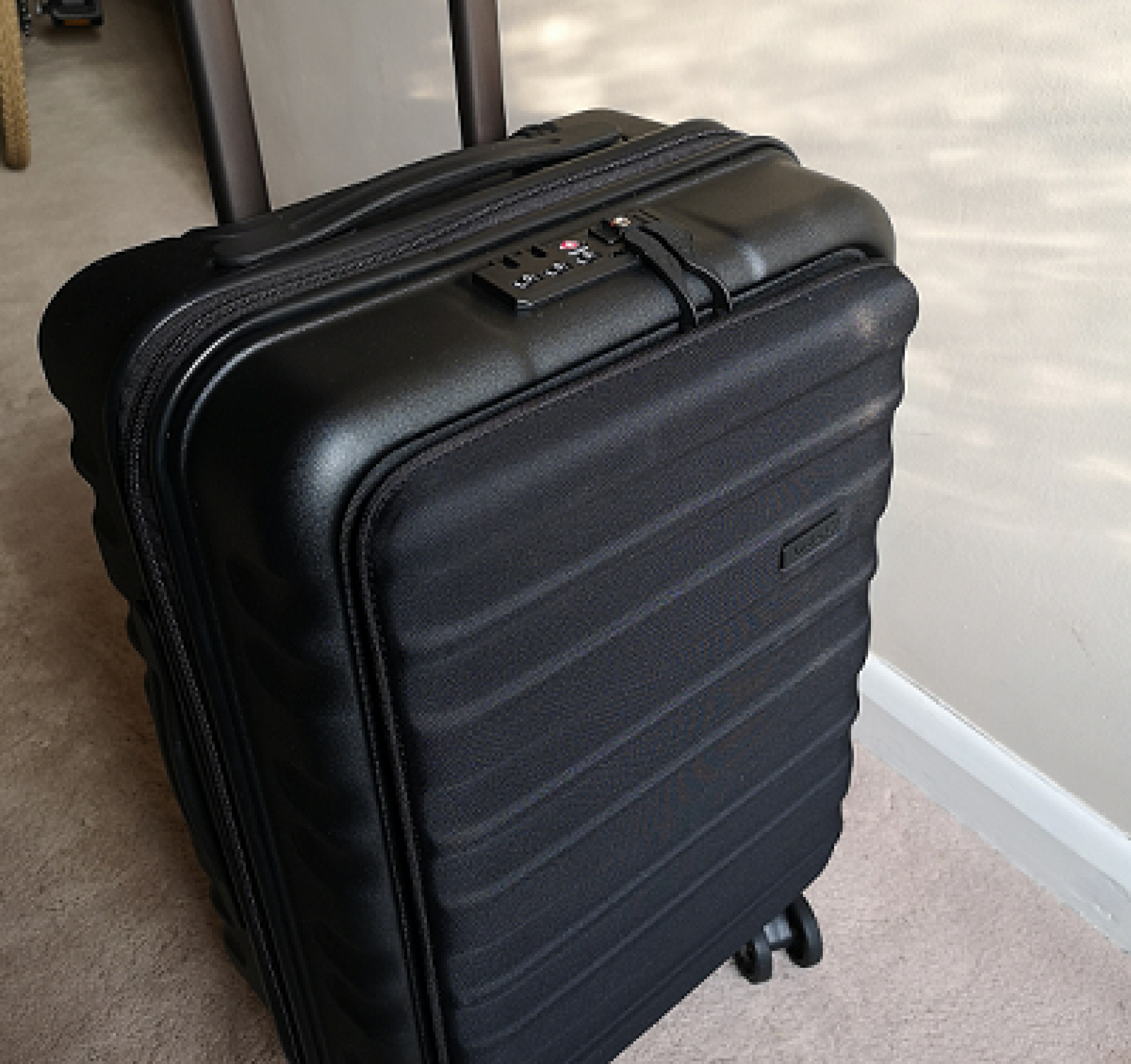 Antler Clifton Cabin with Pocket Luggage Review